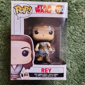 Star Wars Rey Vinyl Funko Pop Figure